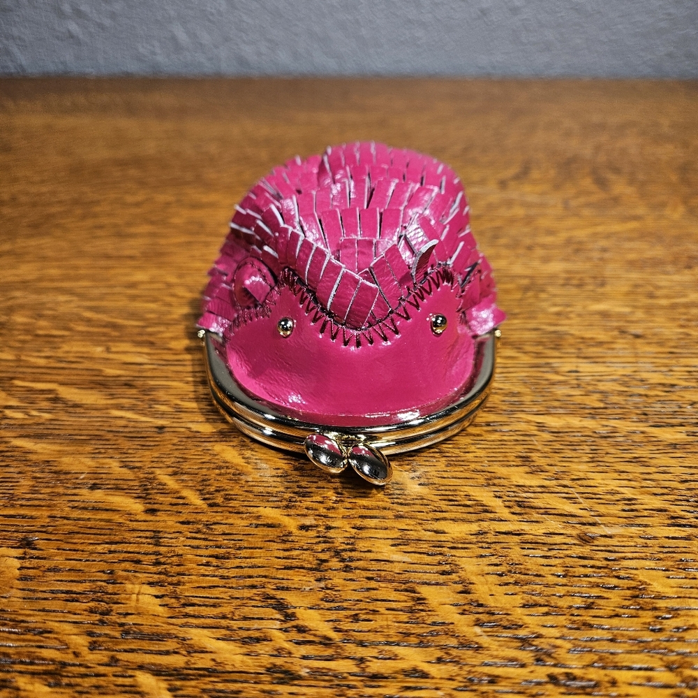 Kate Spade Hedgehog Kisslock Coin Purse - Picture 3 of 12
